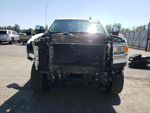 Photo 9 from auction – 2018 GMC SIERRA K25 with VIN 1GT12TEY9JF225711