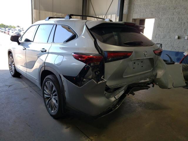 Photo 3 from auction – 2021 TOYOTA HIGHLANDER with VIN 5TDFZRBH1MS146952