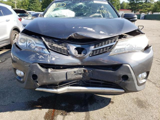 Photo 9 from auction – 2015 TOYOTA RAV4 XLE with VIN JTMRFREV2FD154659