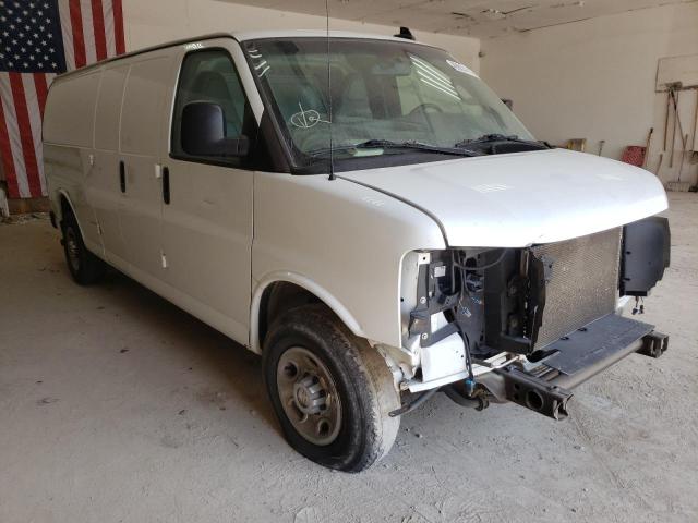 CHEVROLET EXPRESS G2 2018 with VIN 1GCWGBFP4J1194954 - Photo from auction