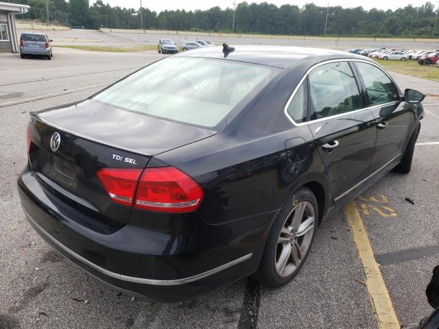 Photo 4 from auction – 2012 VOLKSWAGEN PASSAT SEL with VIN 1VWCN7A34CC068950
