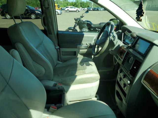 Photo 5 from auction – 2008 CHRYSLER TOWN & COU with VIN 2A8HR54P08R107802