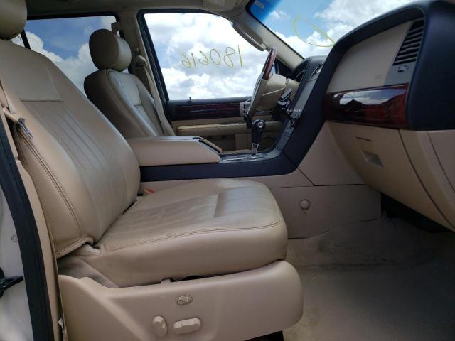 Photo 5 from auction – 2006 LINCOLN NAVIGATOR with VIN 5LMFU275X6LJ26152