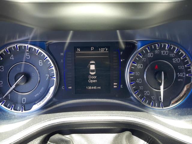 Photo 8 from auction – 2015 CHRYSLER 200 LIMITE with VIN 1C3CCCAB4FN574462