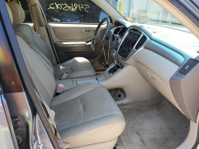 Photo 5 from auction – 2004 TOYOTA HIGHLANDER with VIN JTEEP21A240033135