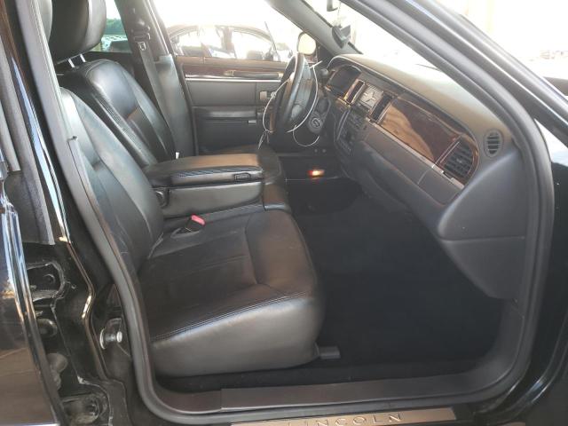 Photo 5 from auction – 2011 LINCOLN TOWN CAR E with VIN 2LNBL8EV5BX753090