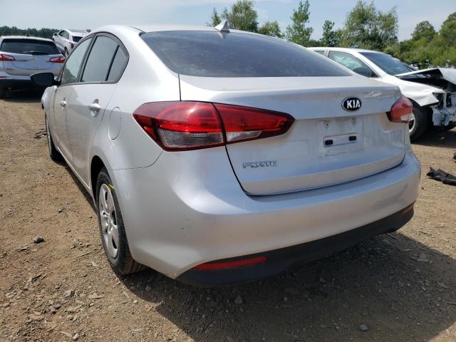 Photo 3 from auction – 2018 KIA FORTE LX with VIN 3KPFK4A7XJE233397