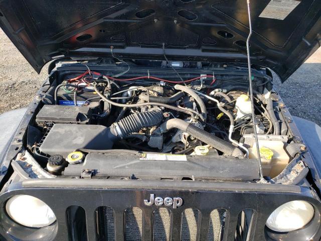Photo 7 from auction – 2007 JEEP WRANGLER X with VIN 1J4FA24137L142593