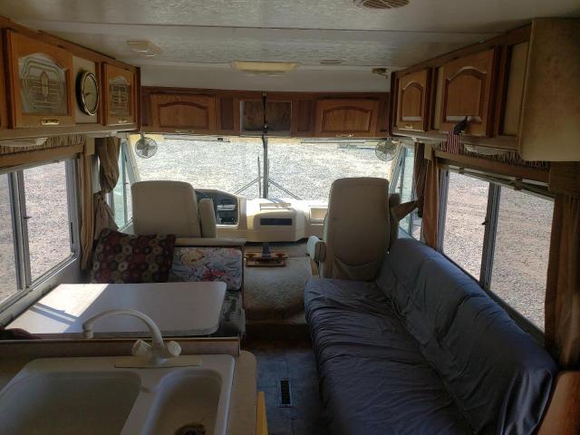 Photo 5 from auction – 1997 CHEVROLET P30 with VIN 1GBJP37N5V3312439