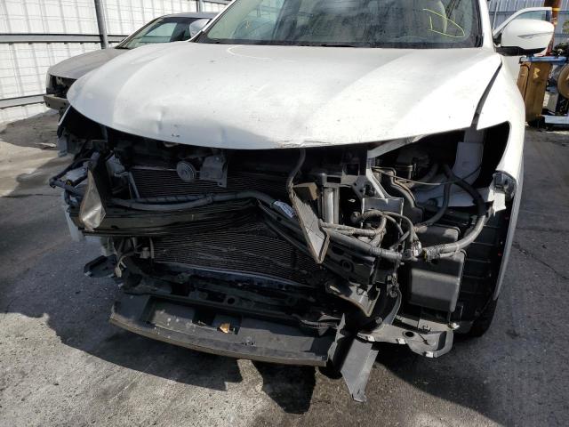 Photo 9 from auction – 2015 NISSAN ROGUE S with VIN 5N1AT2MV3FC856148