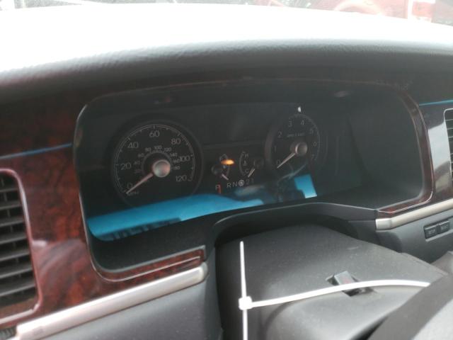 Photo 8 from auction – 2011 LINCOLN TOWN CAR E with VIN 2LNBL8EV8BX754184