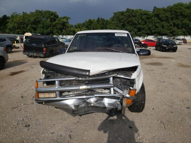 Photo 9 from auction – 1996 CHEVROLET GMT-400 C1 with VIN 1GCEC19R2TE179427