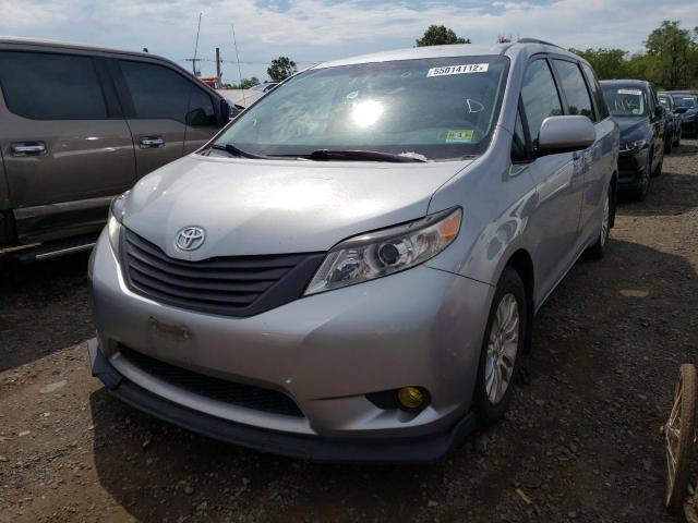 Photo 2 from auction – 2012 TOYOTA SIENNA LE with VIN 5TDKK3DC3CS267353