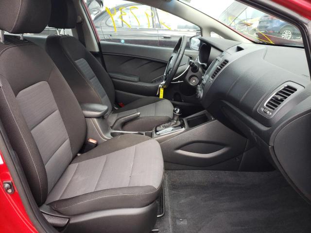 Photo 5 from auction – 2017 KIA FORTE LX with VIN 3KPFL4A77HE037781