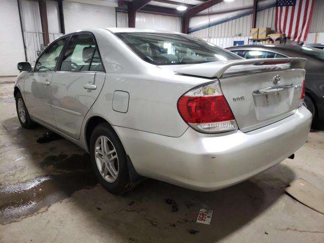 Photo 3 from auction – 2005 TOYOTA CAMRY LE with VIN 4T1BE30K45U982561