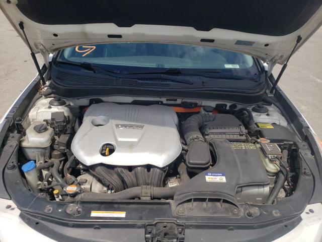 Photo 7 from auction – 2011 HYUNDAI SONATA HYB with VIN KMHEC4A41BA007103