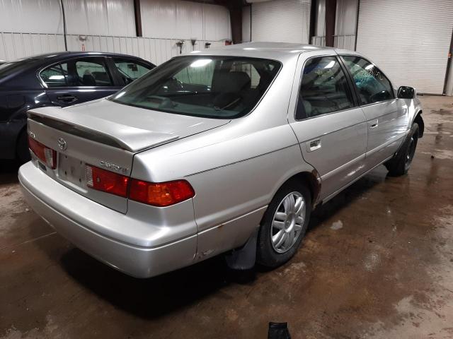 Photo 4 from auction – 2000 TOYOTA CAMRY CE with VIN 4T1BG22K7YU696340