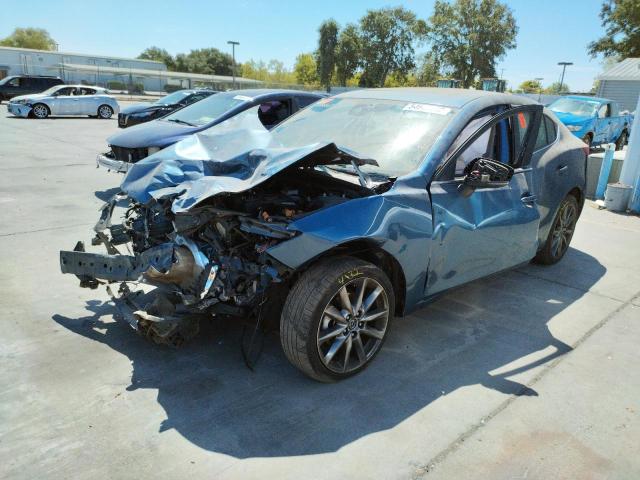 Photo 2 from auction – 2018 MAZDA 3 TOURING with VIN 3MZBN1V38JM268938