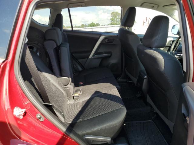 Photo 6 from auction – 2018 TOYOTA RAV4 LE with VIN 2T3BFREV1JW842052