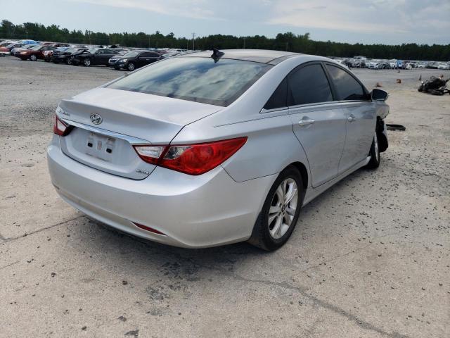 Photo 4 from auction – 2012 HYUNDAI SONATA SE with VIN 5NPEC4AC8CH314192