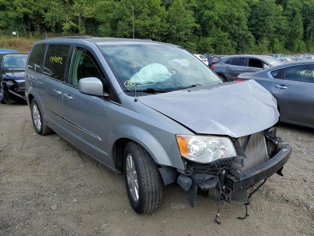 CHRYSLER TOWN & COU 2013 with VIN 2C4RC1BG5DR690970 - Photo from auction