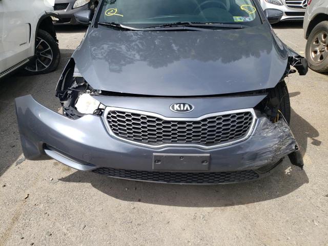Photo 7 from auction – 2016 KIA FORTE LX with VIN KNAFK4A61G5575149
