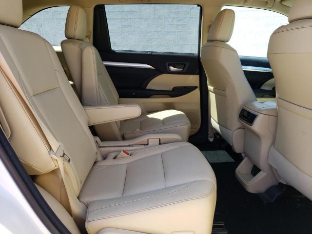 Photo 6 from auction – 2015 TOYOTA HIGHLANDER with VIN 5TDJKRFH5FS203651