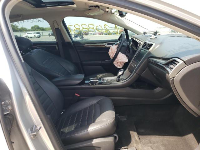 Photo 5 from auction – 2014 FORD FUSION SE with VIN 3FA6P0HD0ER135537