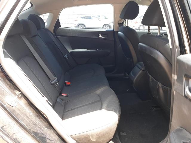 Photo 6 from auction – 2018 KIA OPTIMA LX with VIN 5XXGT4L37JG264884