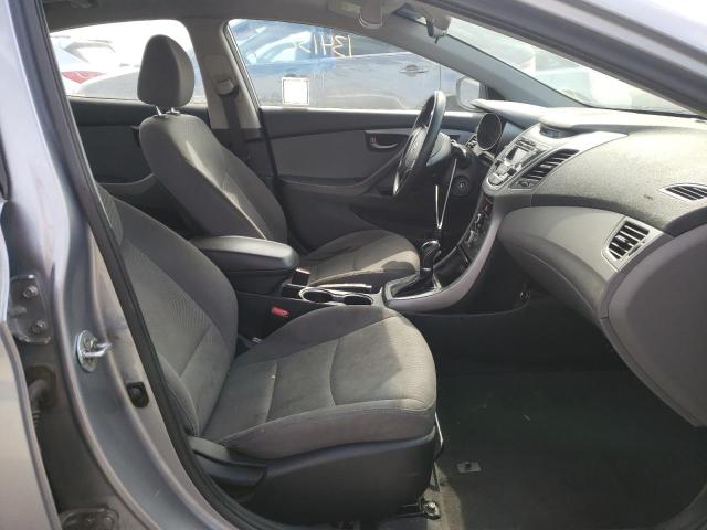 Photo 5 from auction – 2016 HYUNDAI 150 with VIN 5NPDH4AE9GH692994