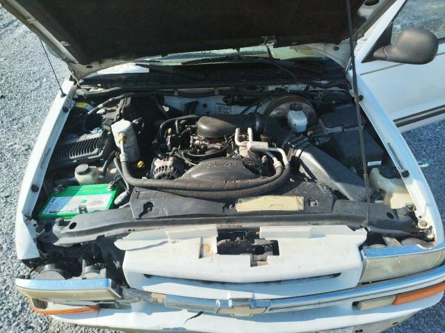 Photo 7 from auction – 1998 CHEVROLET BLAZER with VIN 1GNCS13W4WK185008