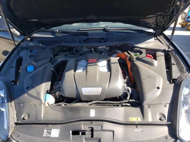 Photo 7 from auction – 2015 PORSCHE CAYENNE SE with VIN WP1AE2A21FLA53801