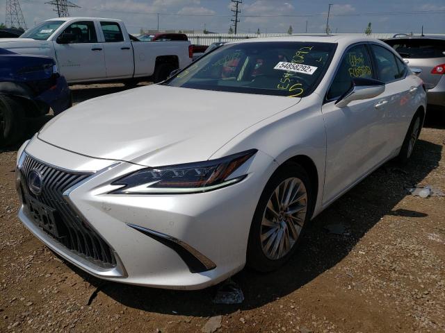 Photo 2 from auction – 2020 LEXUS ES 300H LU with VIN 58AE21B12LU009229