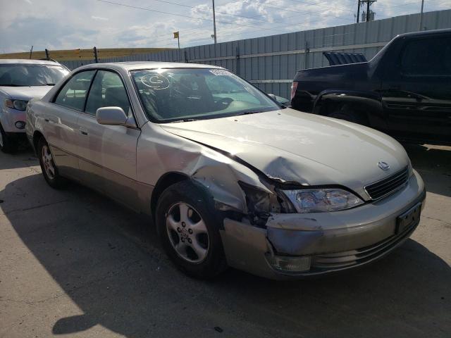 LEXUS ES 300 1998 with VIN JT8BF28G0W0144398 - Photo from auction