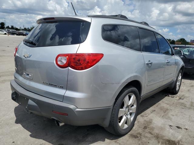 Photo 4 from auction – 2011 CHEVROLET TRAVERSE L with VIN 1GNKVLED6BJ259569
