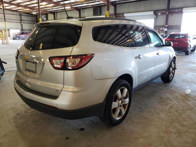 Photo 4 from auction – 2017 CHEVROLET TRAVERSE L with VIN 1GNKRGKD9HJ324472