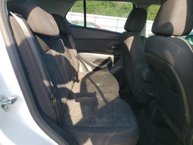 Photo 6 from auction – 2017 CHEVROLET TRAX LS with VIN KL7CJKSB7HB201007