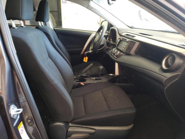 Photo 5 from auction – 2015 TOYOTA RAV4 LE with VIN JTMBFREV5FJ030369