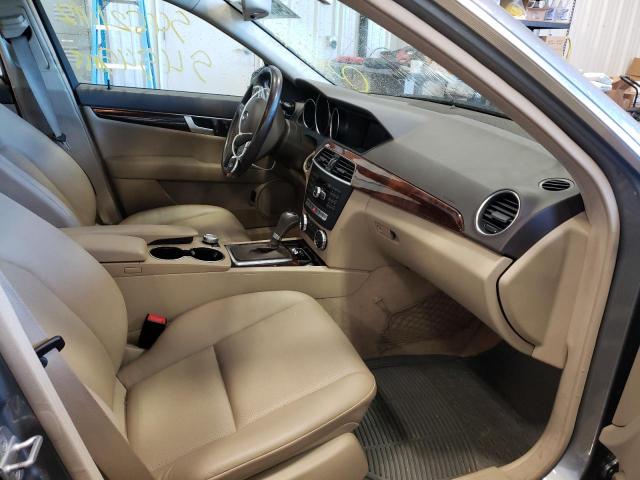 Photo 5 from auction – 2012 MERCEDES-BENZ C 300 4MAT with VIN WDDGF8BB4CF892240