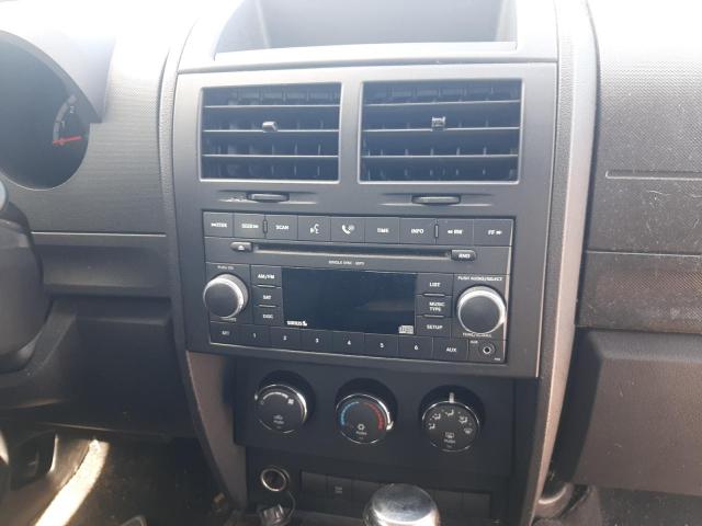 Photo 9 from auction – 2008 DODGE NITRO SXT with VIN 1D8GT28K58W189018