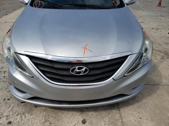 Photo 7 from auction – 2012 HYUNDAI SONATA SE with VIN 5NPEC4AC8CH314192