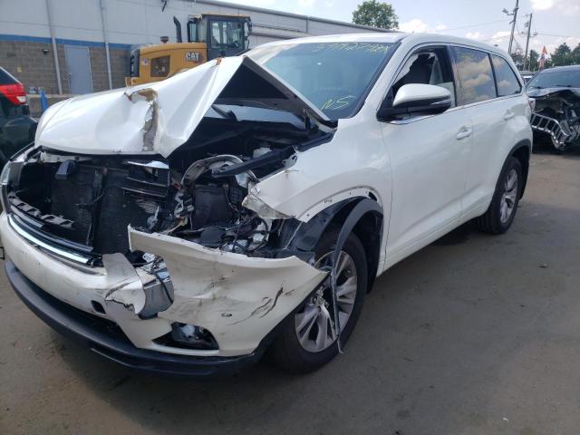 Photo 2 from auction – 2015 TOYOTA HIGHLANDER with VIN 5TDBKRFH1FS095775
