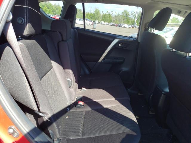 Photo 6 from auction – 2015 TOYOTA RAV4 XLE with VIN JTMRFREV2FD122679