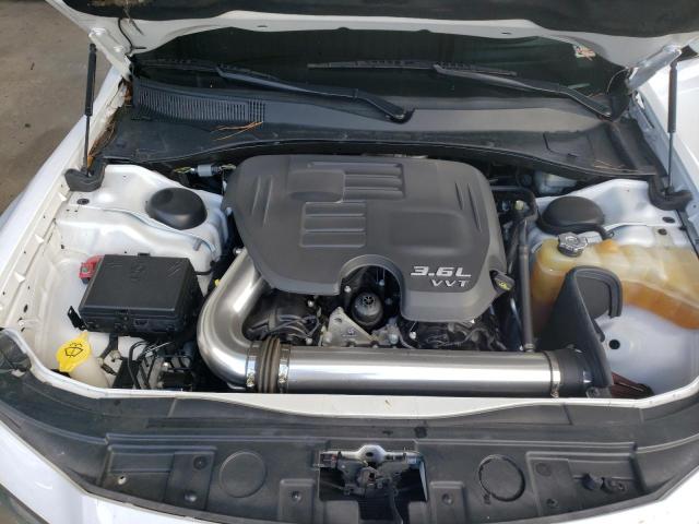 Photo 7 from auction – 2014 CHRYSLER 300 S with VIN 2C3CCABGXEH331065