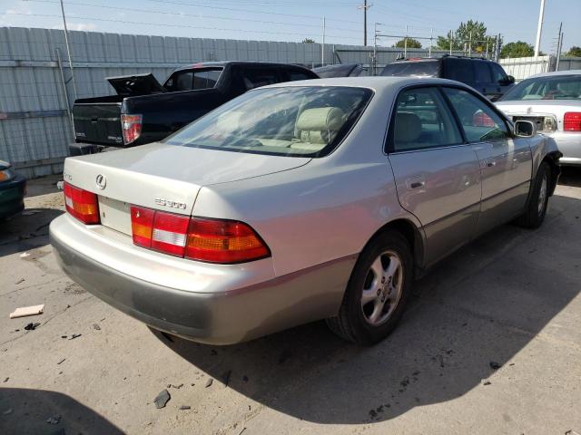Photo 4 from auction – 1998 LEXUS ES 300 with VIN JT8BF28G0W0144398