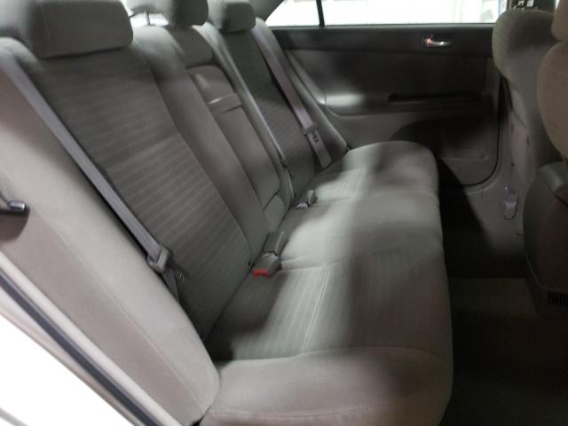Photo 6 from auction – 2005 TOYOTA CAMRY LE with VIN 4T1BE30K45U982561