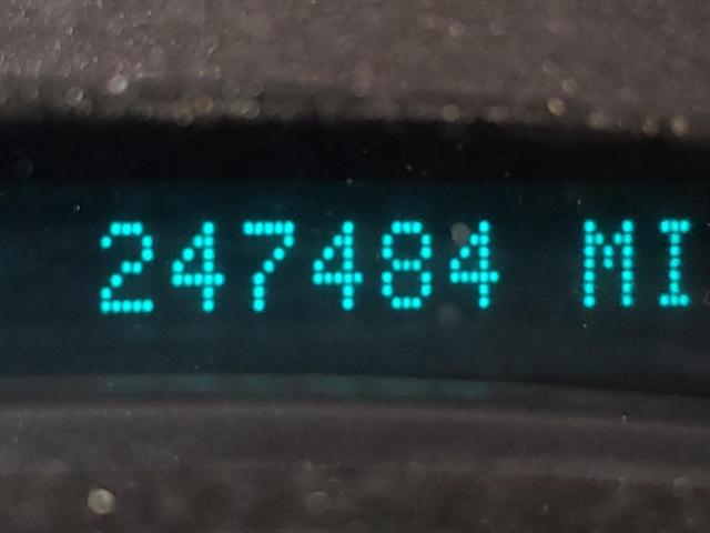 Photo 8 from auction – 2003 CHEVROLET SUBURBAN K with VIN 3GNFK16T03G223383