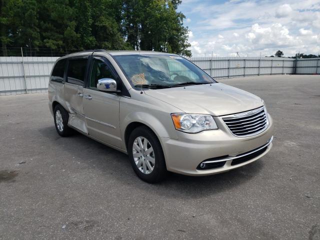 CHRYSLER TOWN & COU 2015 with VIN 2C4RC1BG8FR573175 - Photo from auction