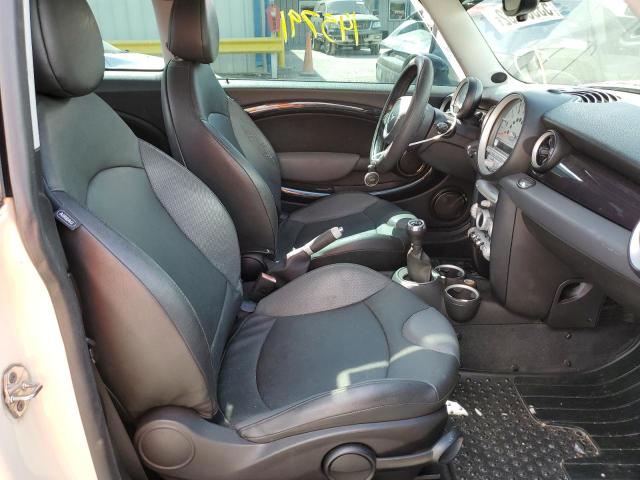 Photo 5 from auction – 2009 MINI COOPER S with VIN WMWMF73549TT95938