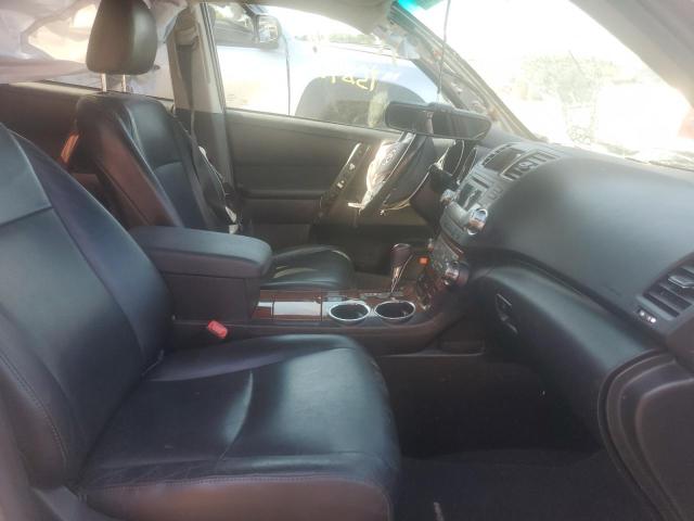 Photo 5 from auction – 2011 TOYOTA HIGHLANDER with VIN 5TDYK3EHXBS042382